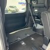 toyota esquire 2019 CARSENSOR_JP_AU6389018998 image 29