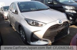 toyota yaris 2021 -TOYOTA--Yaris 6AA-MXPH10--MXPH10-2064060---TOYOTA--Yaris 6AA-MXPH10--MXPH10-2064060-