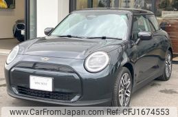 mini mini-others 2024 CFJ1674553