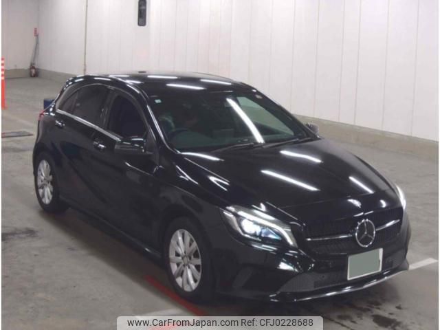 mercedes-benz a-class 2016 quick_quick_DBA-176042_WDD1760422V160159 image 1