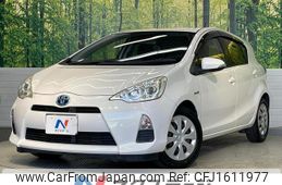 toyota aqua 2012 CFJ1611977