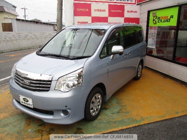 toyota noah 2011 -TOYOTA--Noah ZRR70G--0416568---TOYOTA--Noah ZRR70G--0416568- image 1