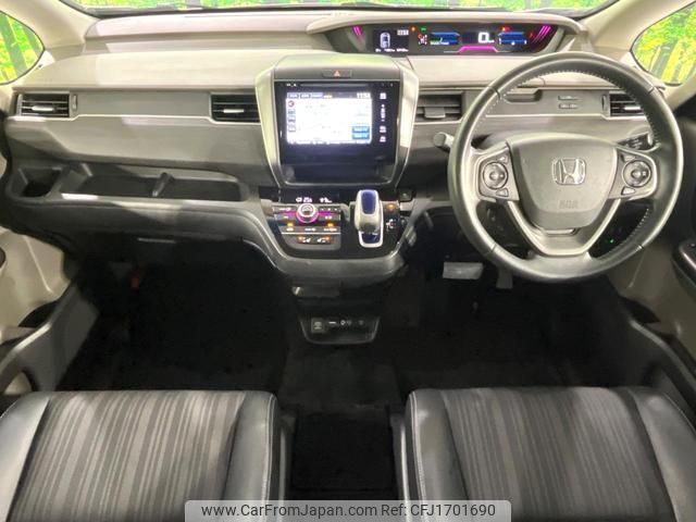 honda freed-hybrid 2017 CFJ1701690 image 2