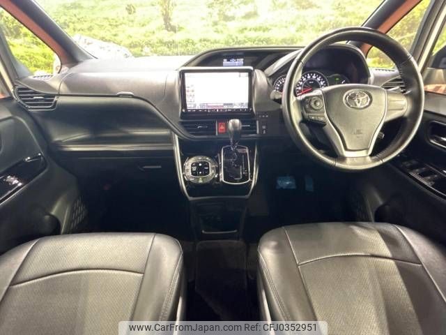 toyota voxy 2019 -TOYOTA--Voxy DBA-ZRR80W--ZRR80-0578025---TOYOTA--Voxy DBA-ZRR80W--ZRR80-0578025- image 2