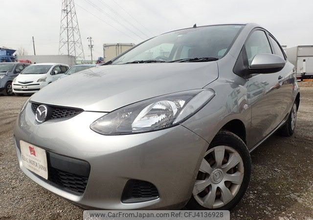Mazda demio 2009