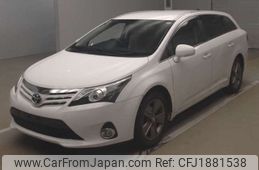 toyota avensis 2015 CFJ1881538