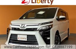 toyota voxy 2018 quick_quick_ZRR80W_ZRR80-0425048