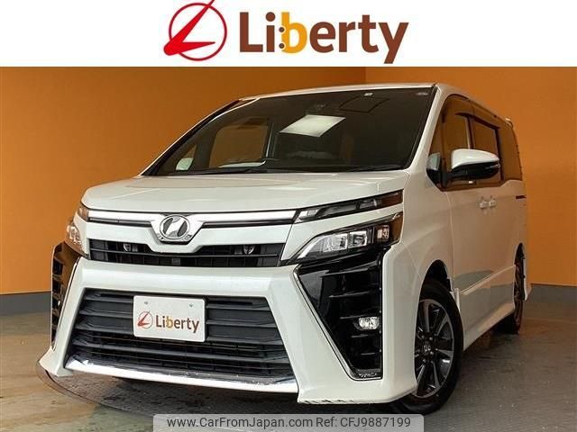 toyota voxy 2018 quick_quick_ZRR80W_ZRR80-0425048 image 1