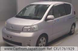 toyota porte 2011 CFJ1761929