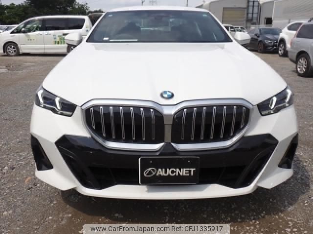 bmw 5-series 2024 quick_quick_3AA-12FJ20_WBA12FJ030CR92999 image 1