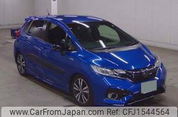 honda fit-hybrid 2018 CFJ1544564