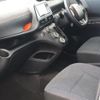 toyota sienta 2016 -TOYOTA--Sienta DBA-NSP170G--NSP170-7074358---TOYOTA--Sienta DBA-NSP170G--NSP170-7074358- image 28