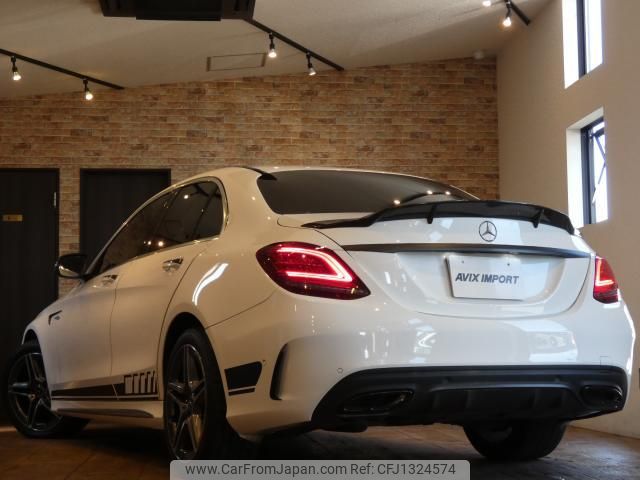 mercedes-benz c-class 2020 quick_quick_205014_W1K2050142R574352 image 2
