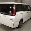 toyota esquire 2015 CFJ1861173 image 2