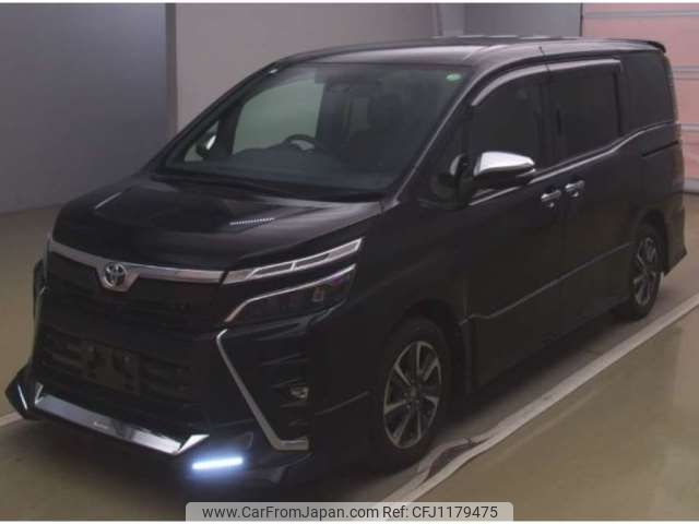 toyota voxy 2020 -TOYOTA--Voxy 3BA-ZRR80W--ZRR80W-0637777---TOYOTA--Voxy 3BA-ZRR80W--ZRR80W-0637777- image 1