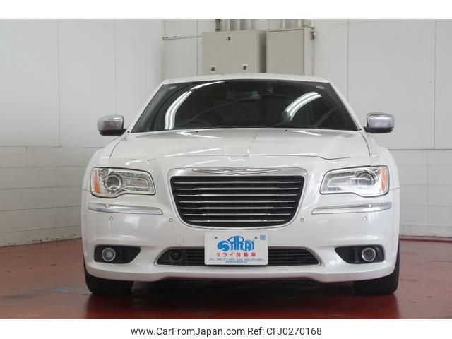 chrysler 300 2014 quick_quick_LX36_2C3CCAVG3DH681762 image 2