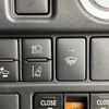toyota noah 2017 -TOYOTA--Noah DBA-ZRR85W--ZRR85-0090940---TOYOTA--Noah DBA-ZRR85W--ZRR85-0090940- image 5