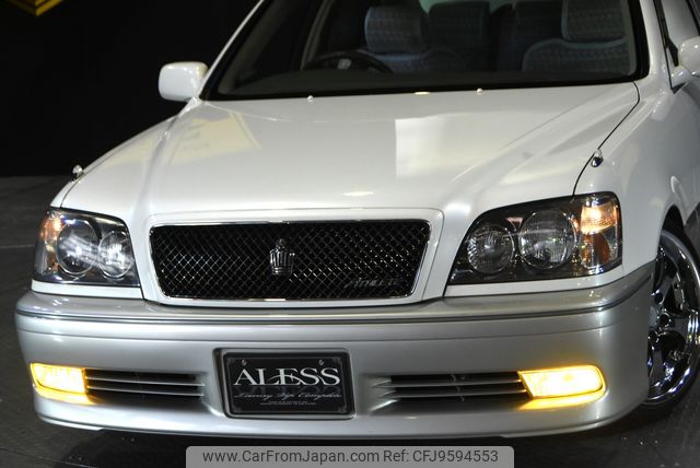 2001 Toyota Crown Athlete Series 2WD - Car Price $11,316