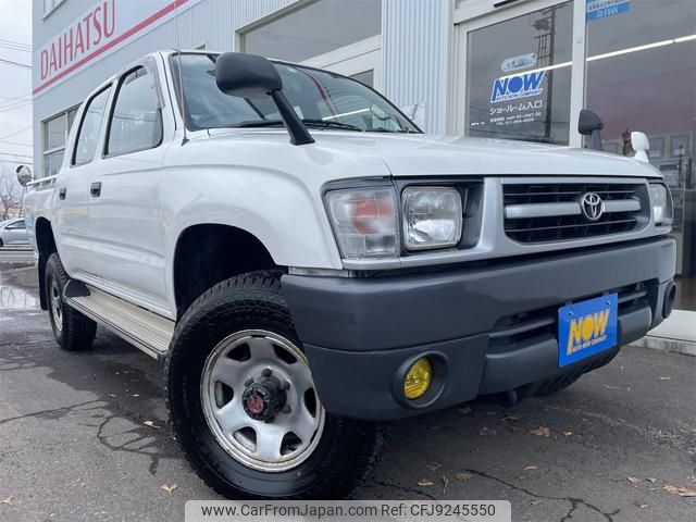toyota hilux 2002 GOO_JP_700030018430231128001 image 1