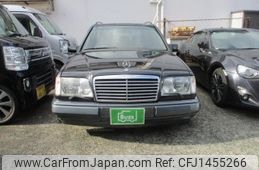 mercedes-benz e-class-station-wagon 1993 -MERCEDES-BENZ--Benz E Class Wagon 124092--2F257917---MERCEDES-BENZ--Benz E Class Wagon 124092--2F257917-
