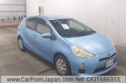toyota aqua 2012 CFJ1686355
