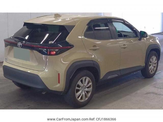 toyota yaris-cross 2022 CFJ1866366 image 2