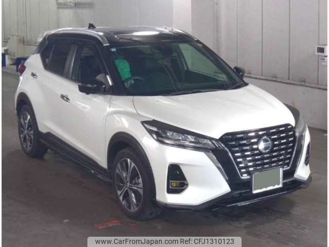 nissan kix 2021 -NISSAN--KIX 6AA-P15--P15-028296---NISSAN--KIX 6AA-P15--P15-028296- image 1