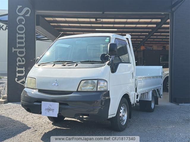 mitsubishi delica-truck 2002 CFJ1817340 image 1