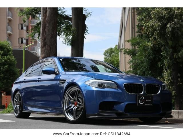 bmw m5 2013 quick_quick_ABA-FV44M_WBSFV92080DX95328 image 1