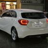 mercedes-benz a-class 2015 quick_quick_176042_WDD1760422V076837 image 17