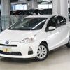 toyota aqua 2012 CFJ1701111 image 1