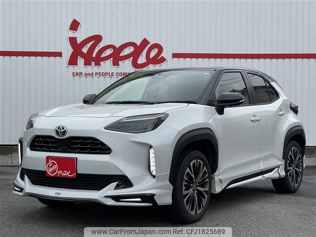 toyota yaris-cross 2024 CFJ1825689 image 1