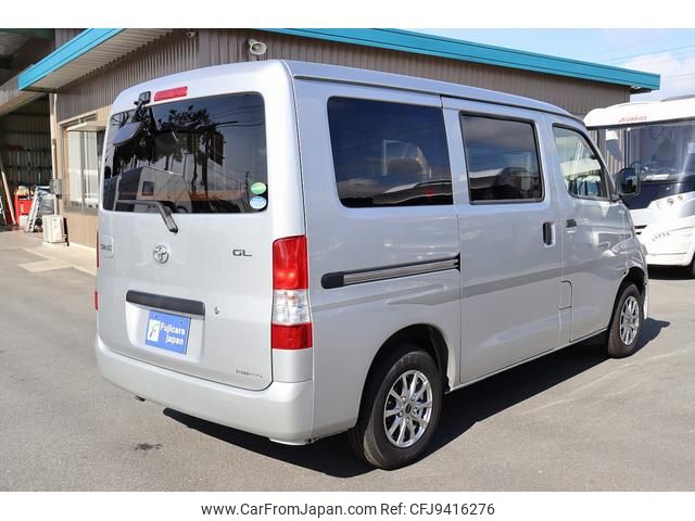 toyota townace-van 2017 GOO_JP_700060246030240126001 image 1