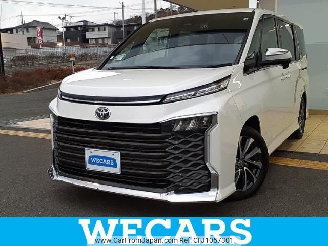 toyota voxy 2022 quick_quick_6BA-MZRA90W_MZRA90-0017630 image 1