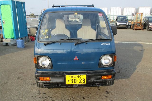 mitsubishi minicab-truck 1992 No4368 image 2
