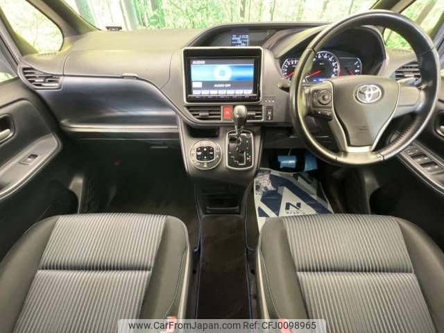 toyota voxy 2014 -TOYOTA--Voxy DBA-ZRR80W--ZRR80-0018215---TOYOTA--Voxy DBA-ZRR80W--ZRR80-0018215- image 2