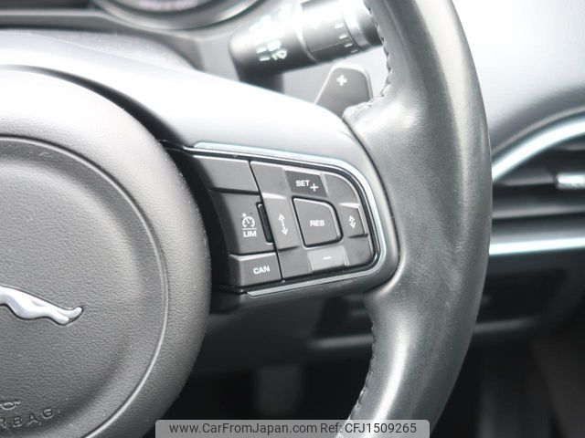 jaguar xe 2016 CFJ1509265 image 2