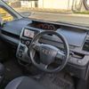 toyota voxy 2013 -TOYOTA--Voxy ZRR70W--0552831---TOYOTA--Voxy ZRR70W--0552831- image 4