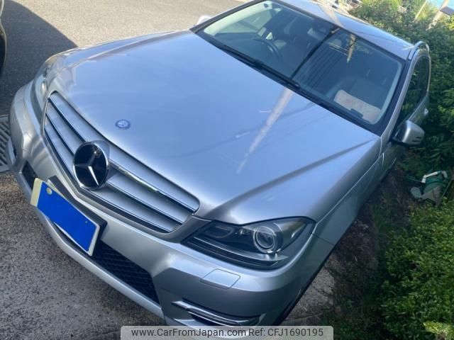 mercedes-benz c-class-station-wagon 2013 CFJ1690195 image 2