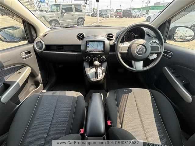 mazda demio 2010 TE706 image 1