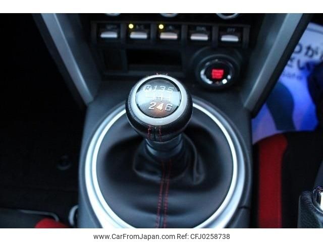 toyota 86 2017 -TOYOTA--86 DBA-ZN6--ZN6-076831---TOYOTA--86 DBA-ZN6--ZN6-076831- image 2