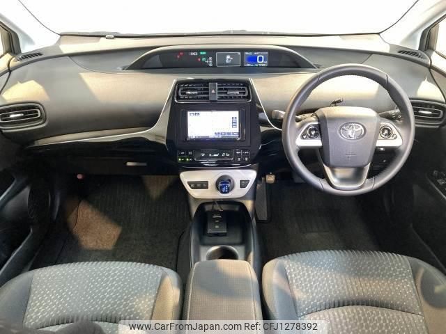 toyota prius 2018 quick_quick_DAA-ZVW50_ZVW50-6130056 image 2