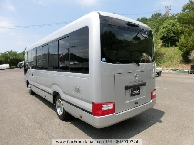 Used TOYOTA COASTER 2019 Jul CFJ3919224 in good condition for sale