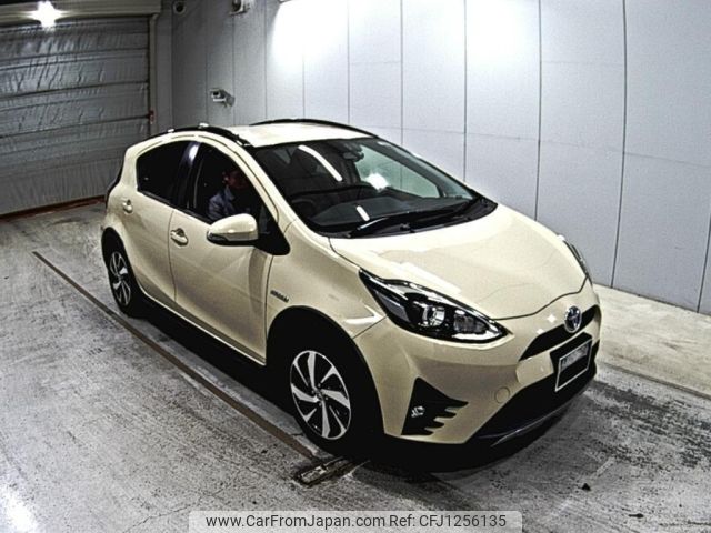 toyota aqua 2018 -TOYOTA--AQUA NHP10H-6739686---TOYOTA--AQUA NHP10H-6739686- image 1