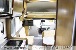 toyota camroad 2010 GOO_JP_700030304130250430001