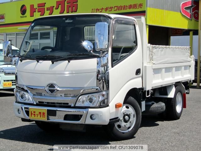 hino dutro 2022 GOO_NET_EXCHANGE_0208643A30250614W003 image 2