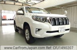 toyota land-cruiser-prado 2018 ENHANCEAUTO_1_ea299434