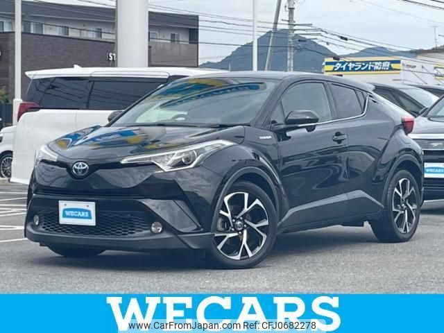 toyota c-hr 2017 quick_quick_DAA-ZYX10_ZYX10-2016535 image 1