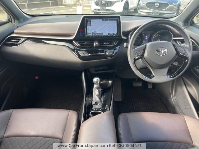 toyota c-hr 2017 -TOYOTA--C-HR DAA-ZYX10--ZYX10-2076482---TOYOTA--C-HR DAA-ZYX10--ZYX10-2076482- image 2