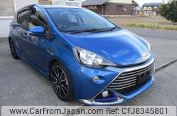 toyota aqua 2014 -TOYOTA--AQUA DAA-NHP10--NHP10-2319880---TOYOTA--AQUA DAA-NHP10--NHP10-2319880-